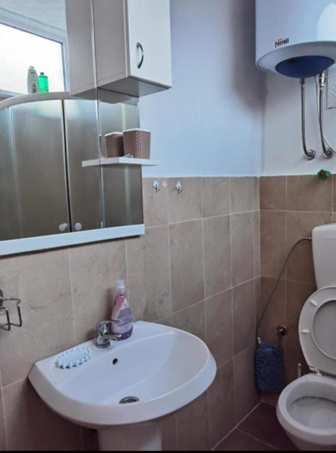Apartment Holiday Lake - Piva 2022 Pluzine Bagian luar foto